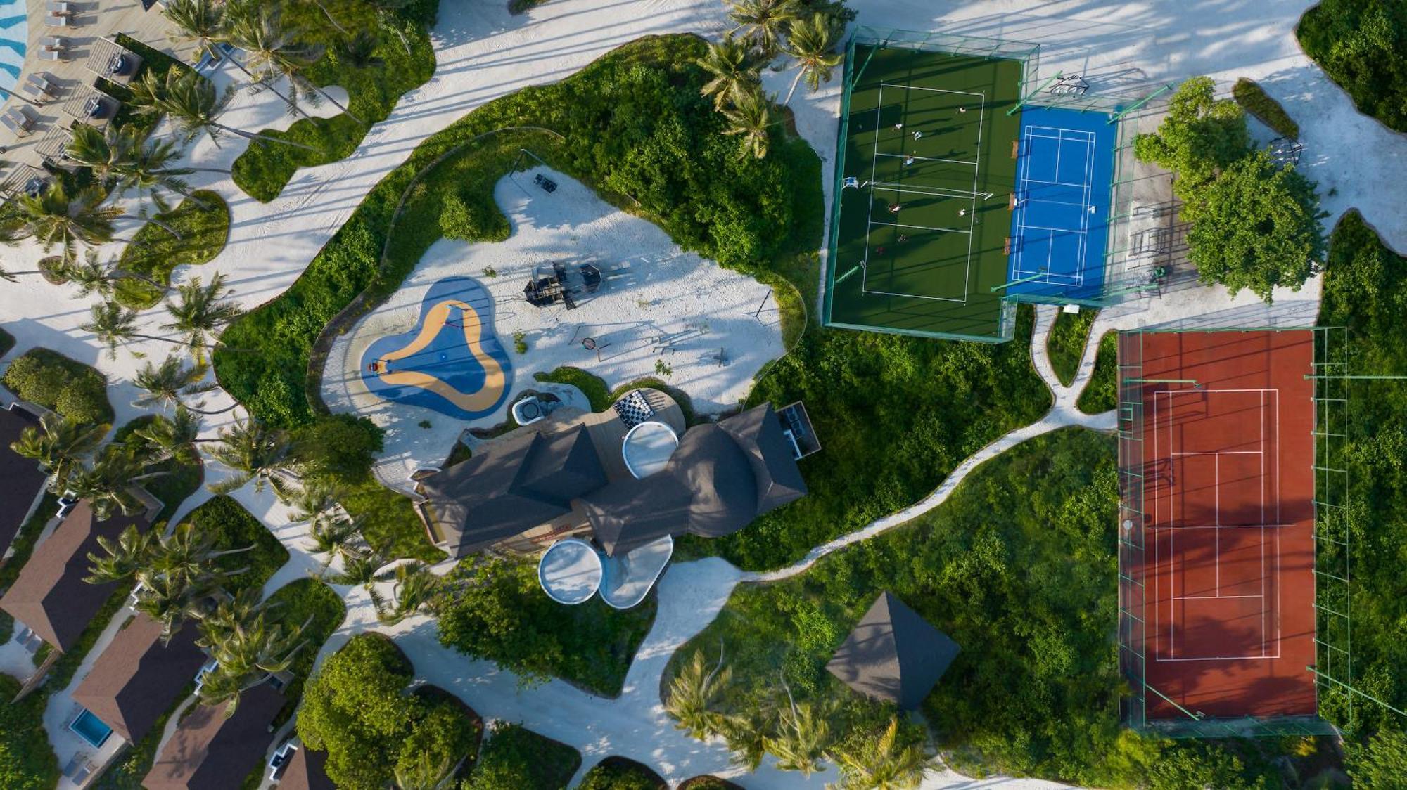 Avani Plus Fares Maldives Resort - 50 Percent Off On Seaplane Transfer For Minimum Stay Of 3 Nights And More For Stays Until 31 October 2025 Kendhoo ภายนอก รูปภาพ